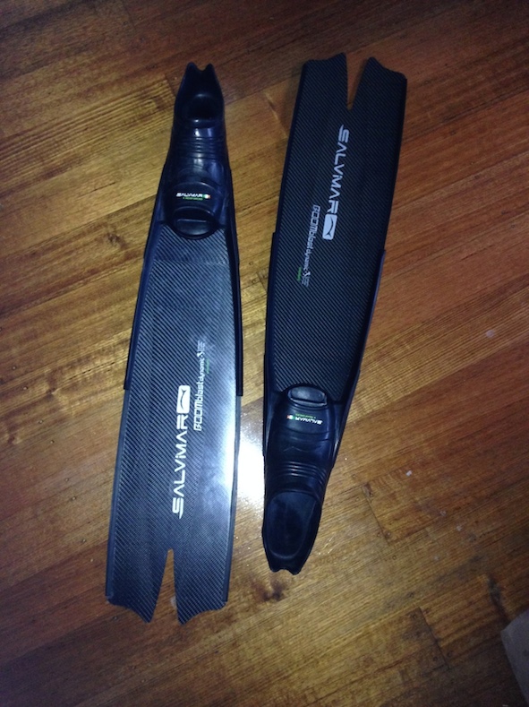 Salvimar BoomBlast Carbon Fins.JPG